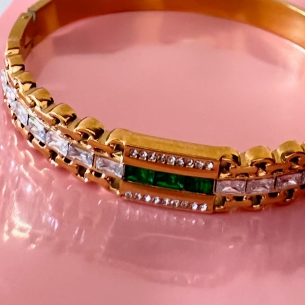 Emerald Royale Kada